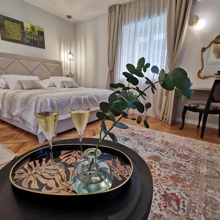 Merla Luxury 4*