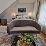Гостевой дом Merla Luxury Сплит