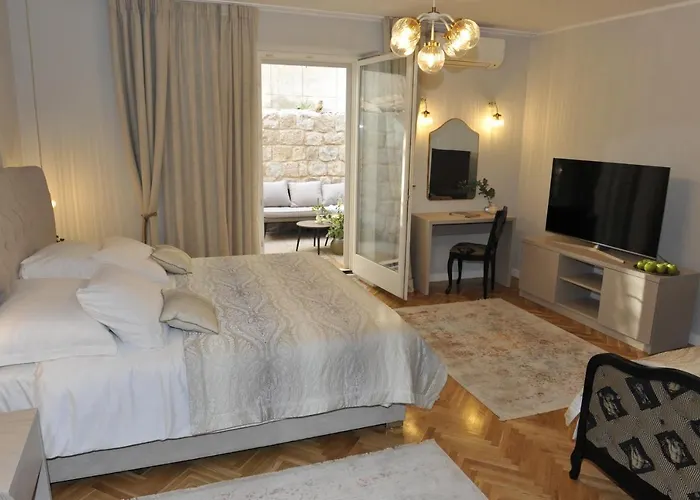 Merla Luxury 4*